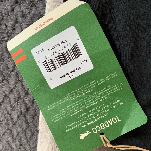 toad&Co A cute black shirt - Picture 3 of 4